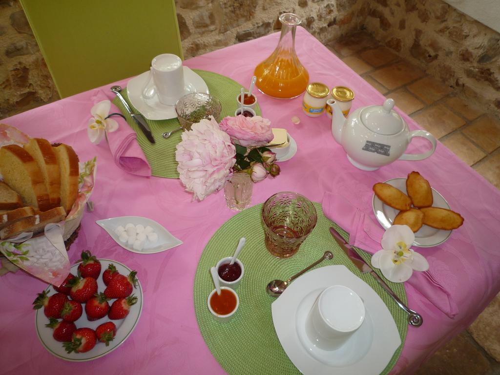 モントルー La Rose Des Vents Bed & Breakfast エクステリア 写真
